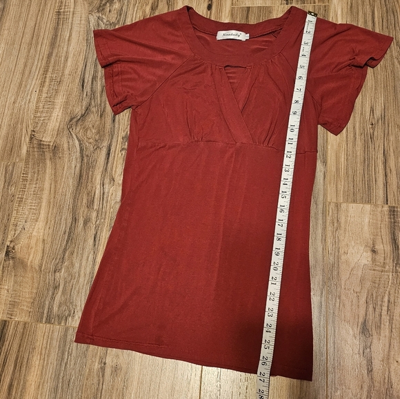 Ninedaily Elegant Burgundy Flutter Sleeve Blouse - Picture 4 of 5